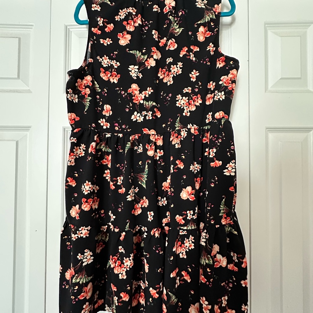 Old Navy Floral Black Short Sleeveless Dress XL